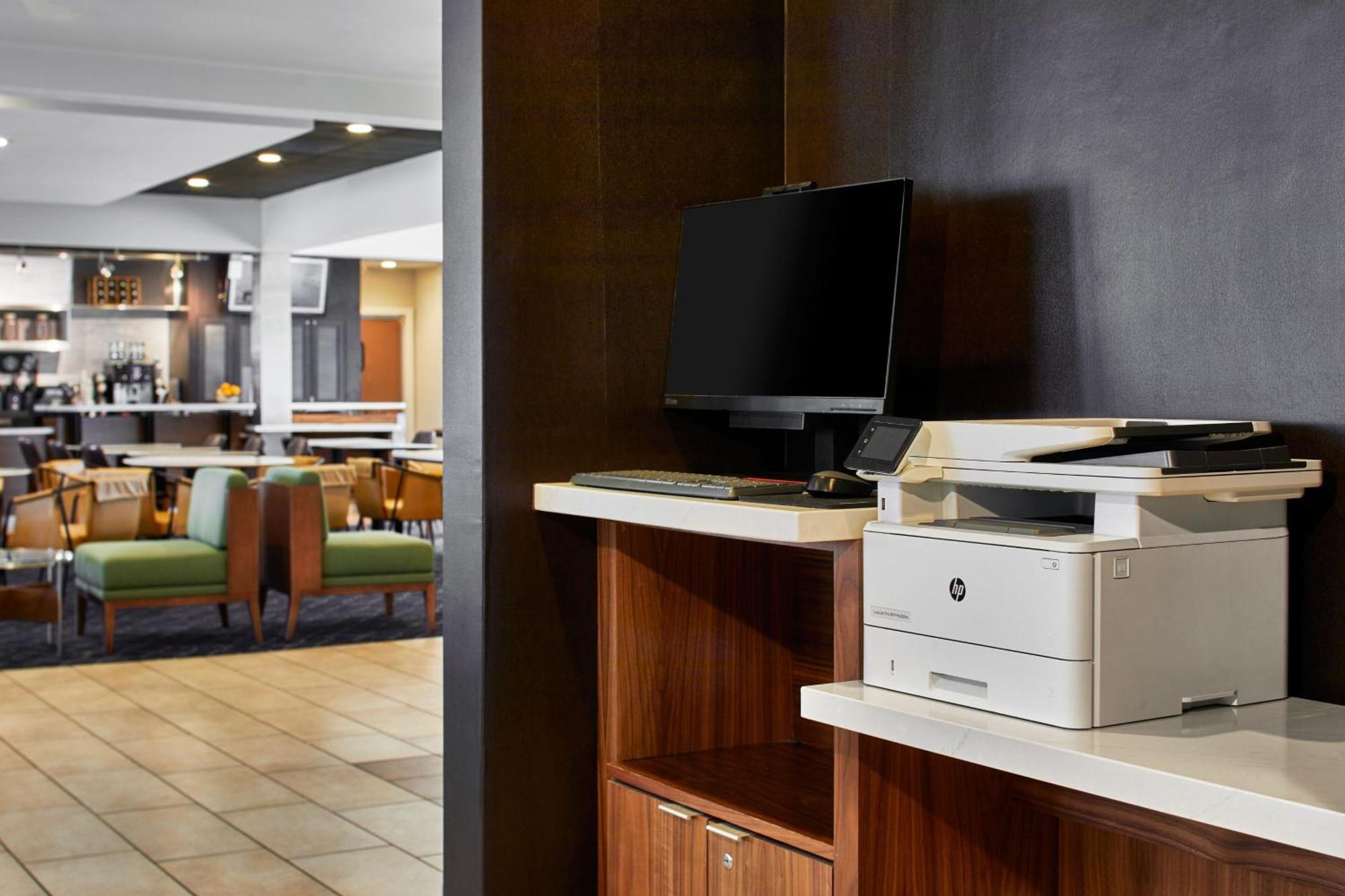 Courtyard By Marriott Memphis Airport Hotel Eksteriør billede