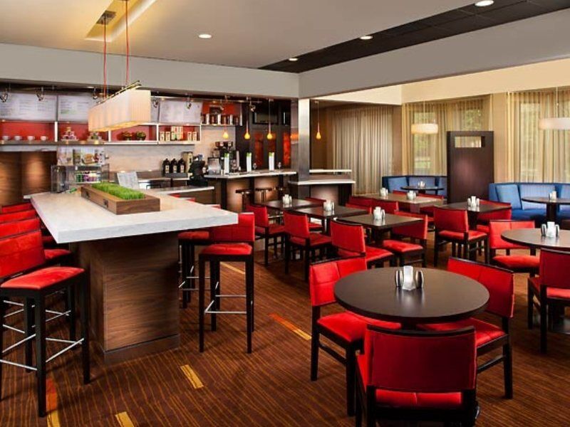 Courtyard By Marriott Memphis Airport Hotel Eksteriør billede